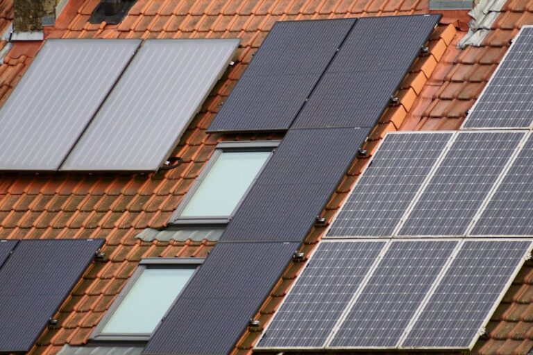 SECI Awards 17.77 MW Rooftop Solar Projects; Key Regulatory Updates Across States